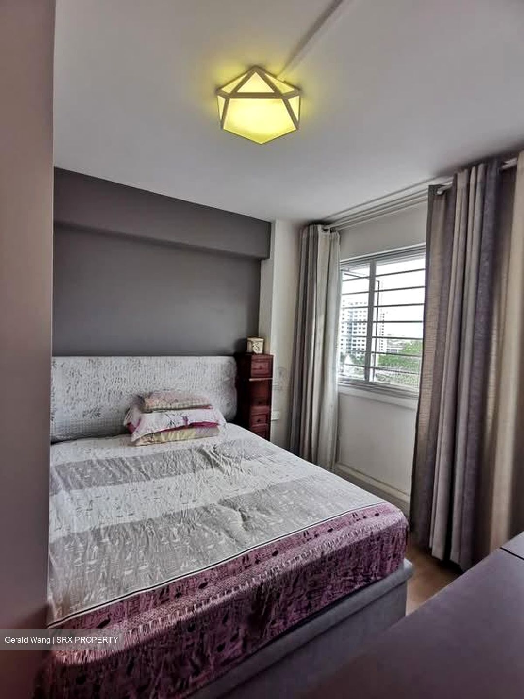Blk 221 Boon Lay Shopping Centre (Jurong West), HDB 5 Rooms #533502111
